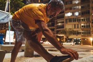涨知识｜《中老年跑者运动守则》，六大原则保护健康