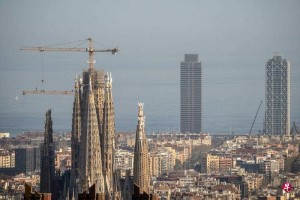 西班牙将取消买房换居留黄金签证计划