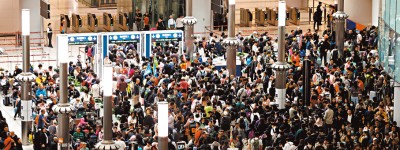 65萬港人聖誕離境外遊　各口岸人頭湧湧