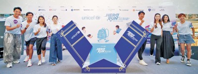 賴慰玲當囝囝「陪跑員」 岑樂怡為環保慈善跑