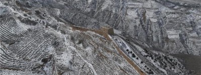 “长城卫士”郝中华：“月亮门”下十二载“荒野人生”