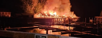 BC省这热门景点火光冲天 大量建筑遭摧毁