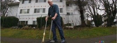 赞！温哥华这位好居民义务清扫街道10年