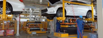 美国新一轮关税明天就来，加拿大将首先感受到哪些切肤之痛？