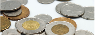 加拿大刚刚发行一枚令人惊叹的”极光”硬币：真的会发光