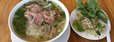 威武的中国仪仗队，和遍布加拿大街头的牛肉粉