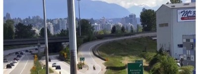 大温突发公交持刀劫车事件! BC省公共安全拉响警报!