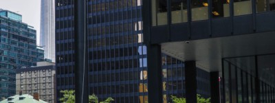 努力适应关税战，加企业开启“生存模式”，各样方法求生