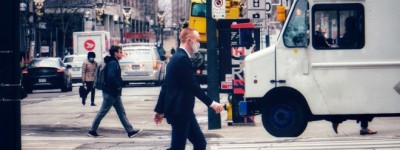 卡尼重组内阁经济核心团队摆出“冲刺”姿态，加拿大商界怎样评价？