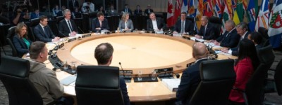 总理及全国省长会晤，协力打造强劲加国经济推进重大项目