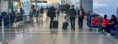 多伦多印度裔男子皮尔逊机场惊魂：因不明原因被拒入境美国