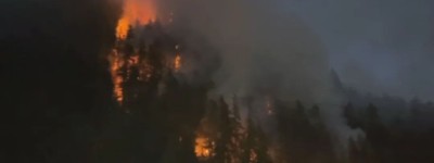 大温附近山火突然失控！海天公路多栋民宅危险!