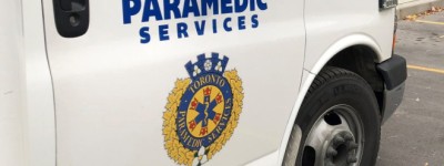 北约克5岁女童从公寓坠下，伤势严重送医