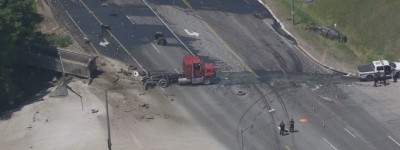 1死2伤！现场惨烈！约克区Newmarket车祸封路