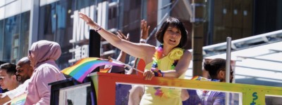 多伦多第44届年度同性恋自豪大游行！数十万人聚集市中心