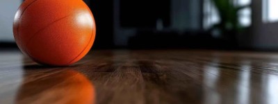 惊呆！加拿大华人新租豪宅半夜遭人闯入，楼下诡异球声响个不停！