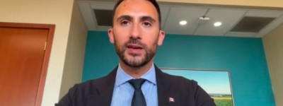 世纪工程！建管道、通铁路、输核能！安省厅长承诺未来油价要降！