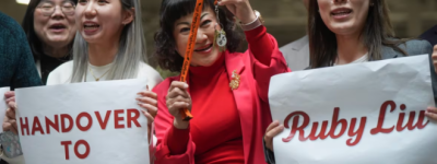 “不用担心!我是名人!我还要成为传奇!”大温女首富曝光!