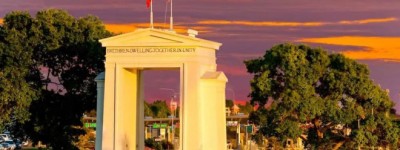 华人散个步，却被当成偷渡？警方扣查半个小时！