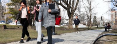 全球学生聪明榜：加拿大表现亮眼跻身前十名，香港夺冠
