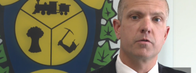 阿尔伯塔省12岁男孩被控企图杀害7岁弟弟，发生了什么？