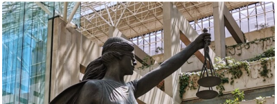 23岁UBC女学生告77岁”糖爹”，索要每月$1.2万供养费+$10万补偿