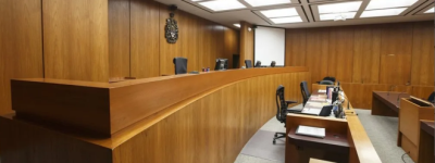 太狠了！加国夫妇任由76岁母亲躺便溺中长达数日死去