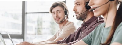 CRA电话客服乱象：平均等半小时，个税回答准确率仅17%，成本飙升