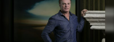 女按摩师傍67岁富豪!竟被老头强迫干这事!偷录音获赔$514万!