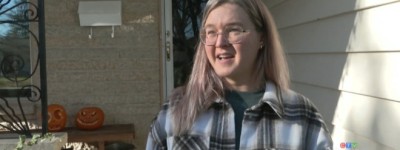 万圣节”要糖惊喜”：加拿大女子捡到一枚黄金婚戒！