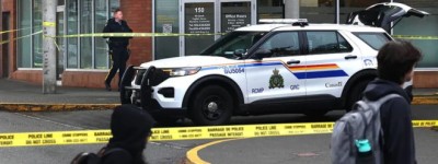 被一枪爆头死者只19岁！华人妈妈崩溃”我孩子每天都路过!”