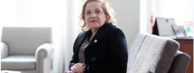 美英收紧政策或引发难民潮？加移民部长警告：不要滥用庇护制度