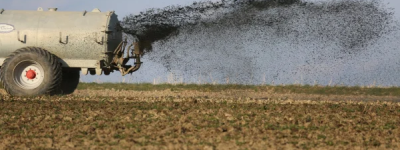 特朗普威胁对加拿大化肥征重税，加行业警告：美国农业将先受害