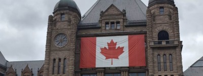 从1月5日起，安省省政府员工按要求每周5天到办公室工作