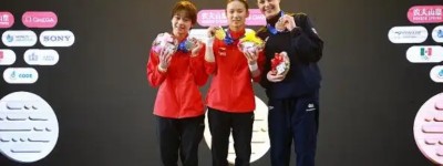 陳芋汐全紅嬋包攬跳水世界盃女子10米台冠亞軍