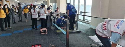 曼谷廊曼机场罕见意外 女子左脚困电动走道遭截肢