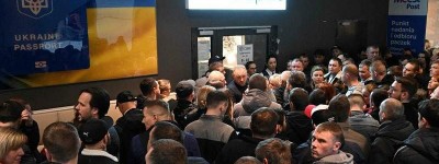 乌克兰暂时禁止海外适龄男性公民申请护照
