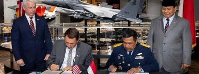 美国防部长：支持印尼军队现代化