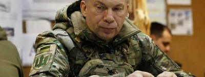 乌军总司令：乌东前线局势明显恶化