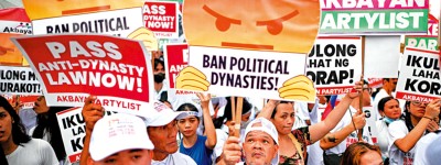 防洪工程腐敗醜聞發酵 菲律賓12萬人大示威