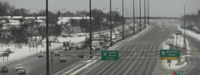 多伦多铲雪持续一整天！60km/h吹雪！周六还有新一轮降雪！