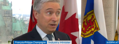 工业部长表示：加拿大不会取消对中国电动汽车征收关税