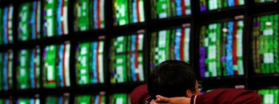 特朗普要对中国征税104%，多伦多股指刚反弹就调头下跌