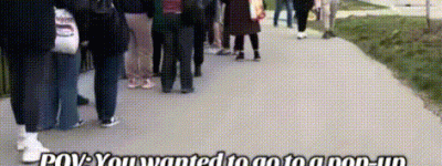 多伦多又”排疯了”!1km长龙苦等2小时!全网群嘲:城市怪癖,闲得慌!