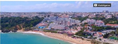 美国想留住加拿大游客 提出雪鸟法案延长免签期