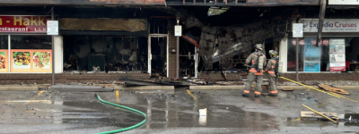 非常可疑！士嘉堡又一餐厅起火被烧毁，相同位置昨天一餐厅起火