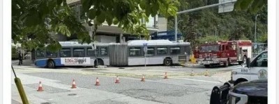 痛心！大温公交车撞人！4岁男孩命丧车轮下！