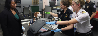 喜讯！机场安检要脱鞋可能很快将成为历史