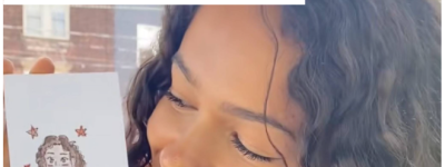 多伦多21岁女大学生”摆摊”火出圈:$1爆款卖疯 还被巨星Drake翻牌