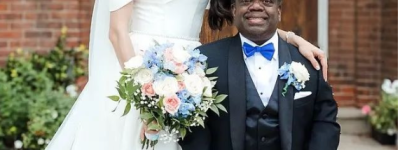 多伦多身高163厘米华裔女子与122厘米黑人男友喜结连理